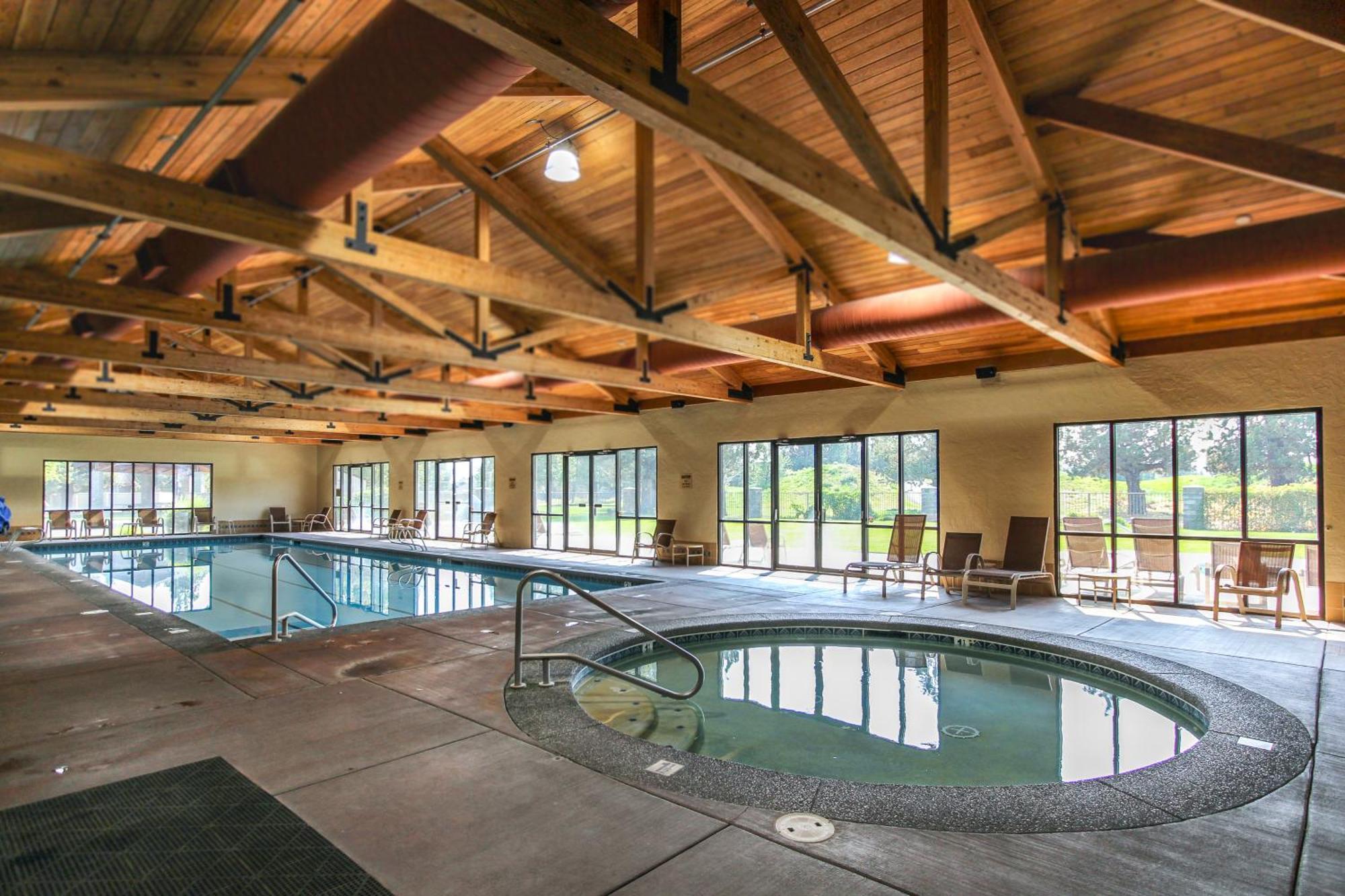 Eagle Crest Resort Cabin 雷德蒙 外观 照片